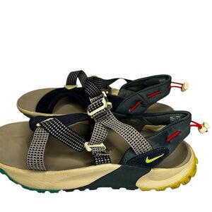Nike men’s active,sandals